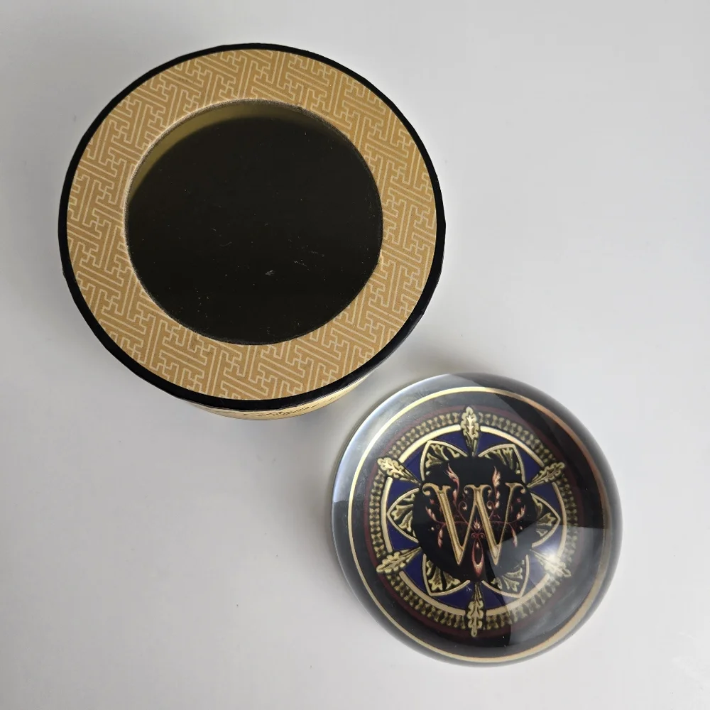 Punch Studio Made in France Crystal Dome Paperweight Monogram Initial "W" - Picture 1 of 14